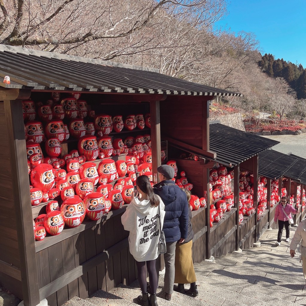 勝尾寺達摩奉納架