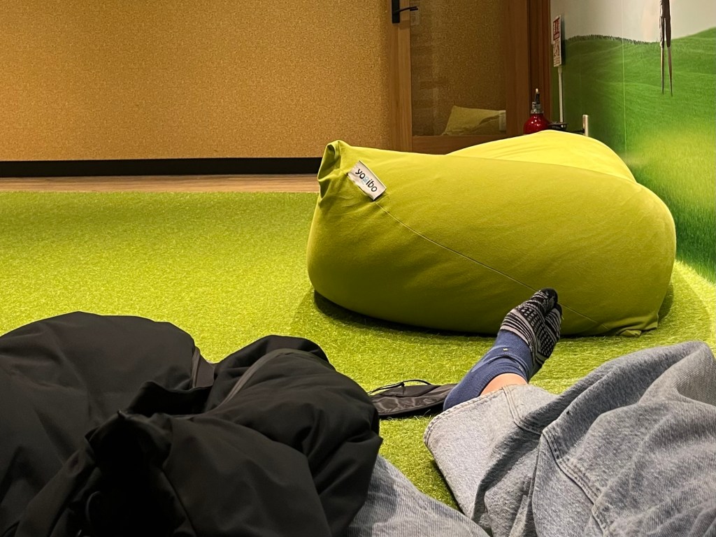 ＫＩＸエアポート カフェラウンジ ＮＯＤＯＫＡ