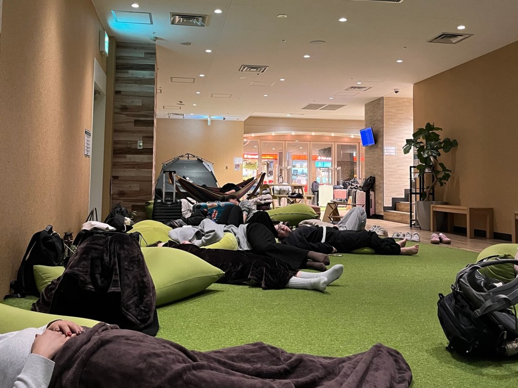 ＫＩＸエアポート カフェラウンジ ＮＯＤＯＫＡ